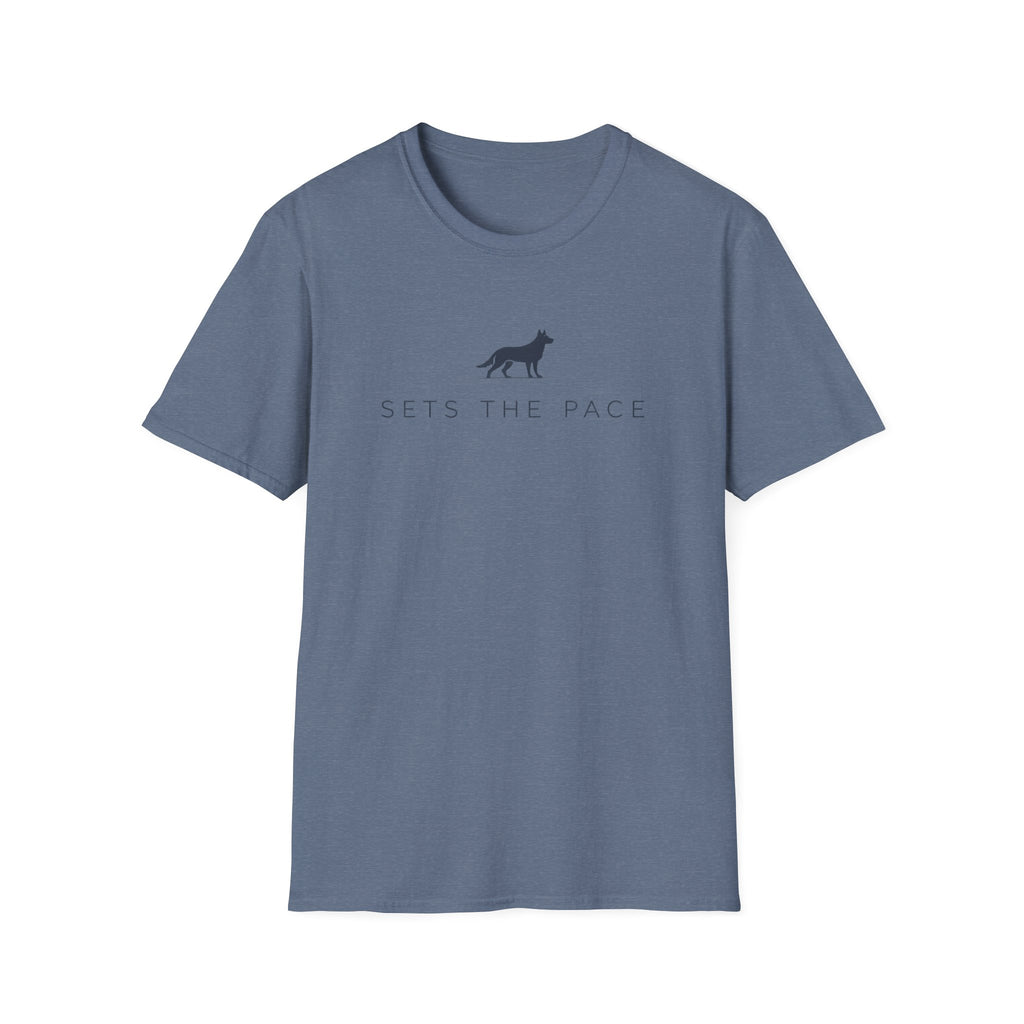 Sets the pace T-Shirt
