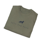Sets the pace T-Shirt