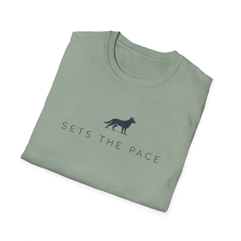 Sets the pace T-Shirt