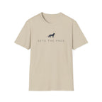 Sets the pace T-Shirt