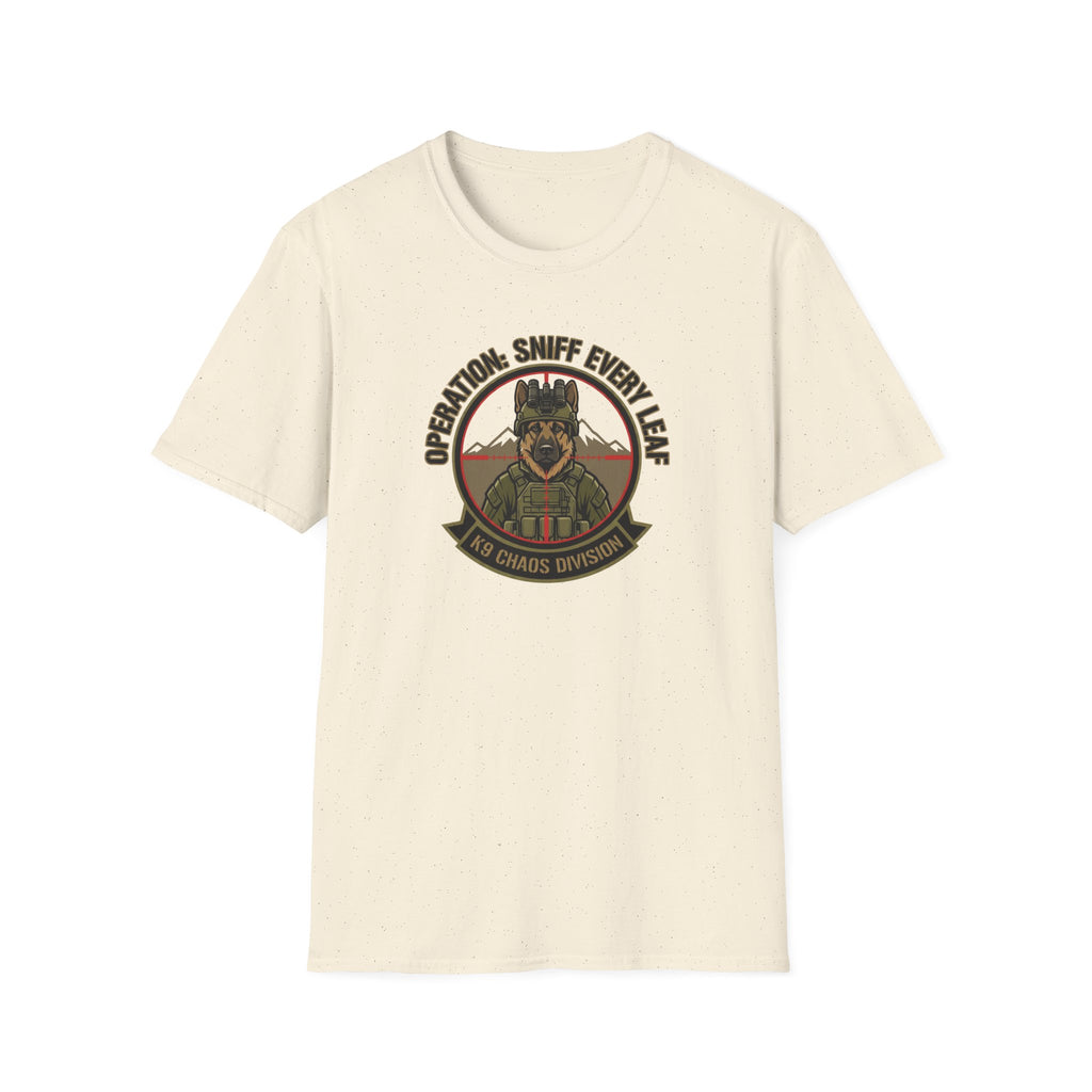 Sniff every leafT-Shirt