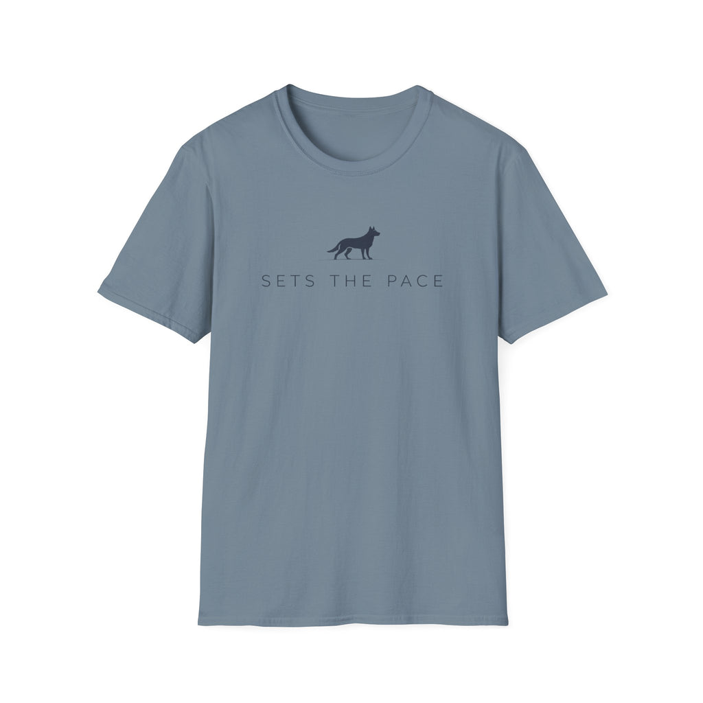 Sets the pace T-Shirt