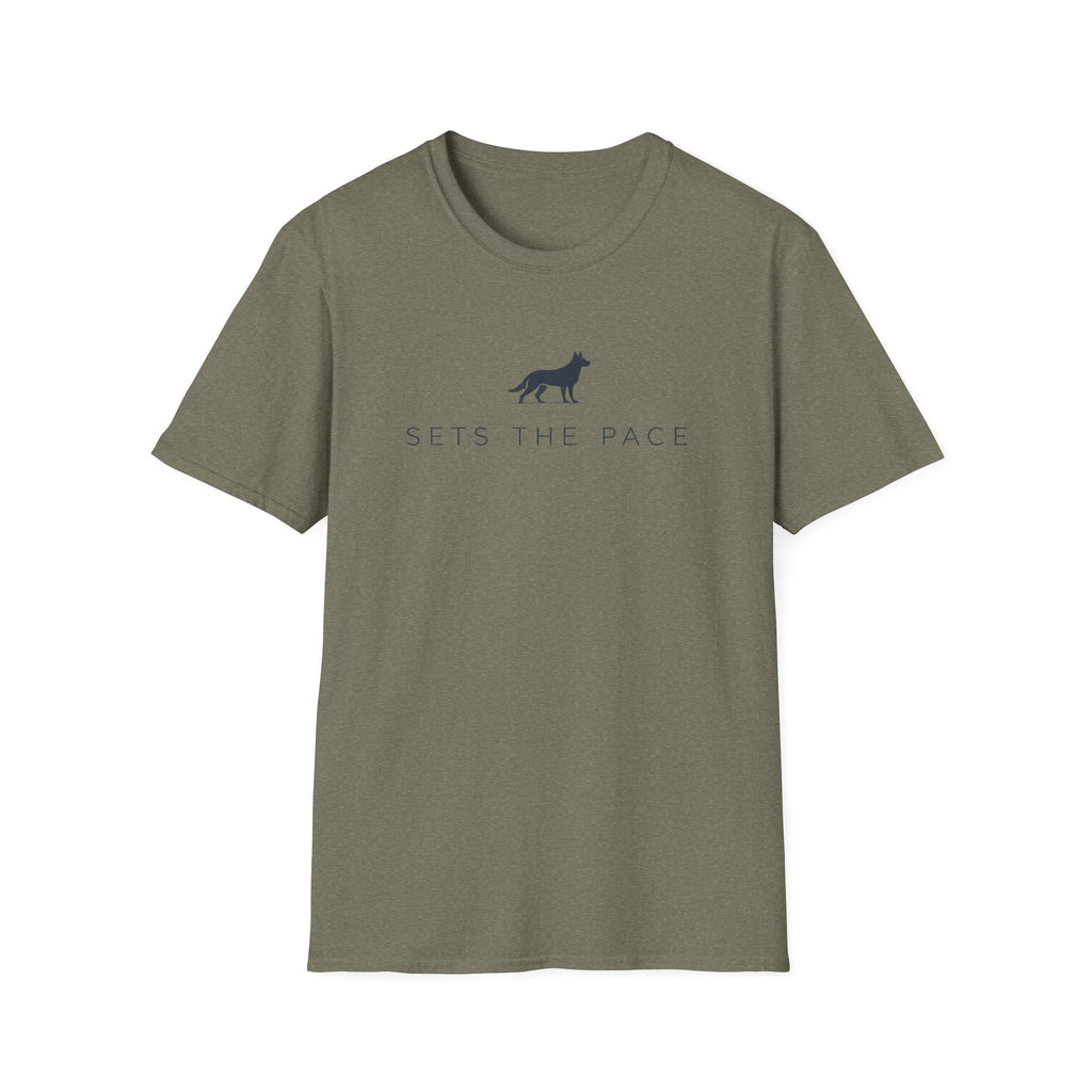 Sets the pace T-Shirt