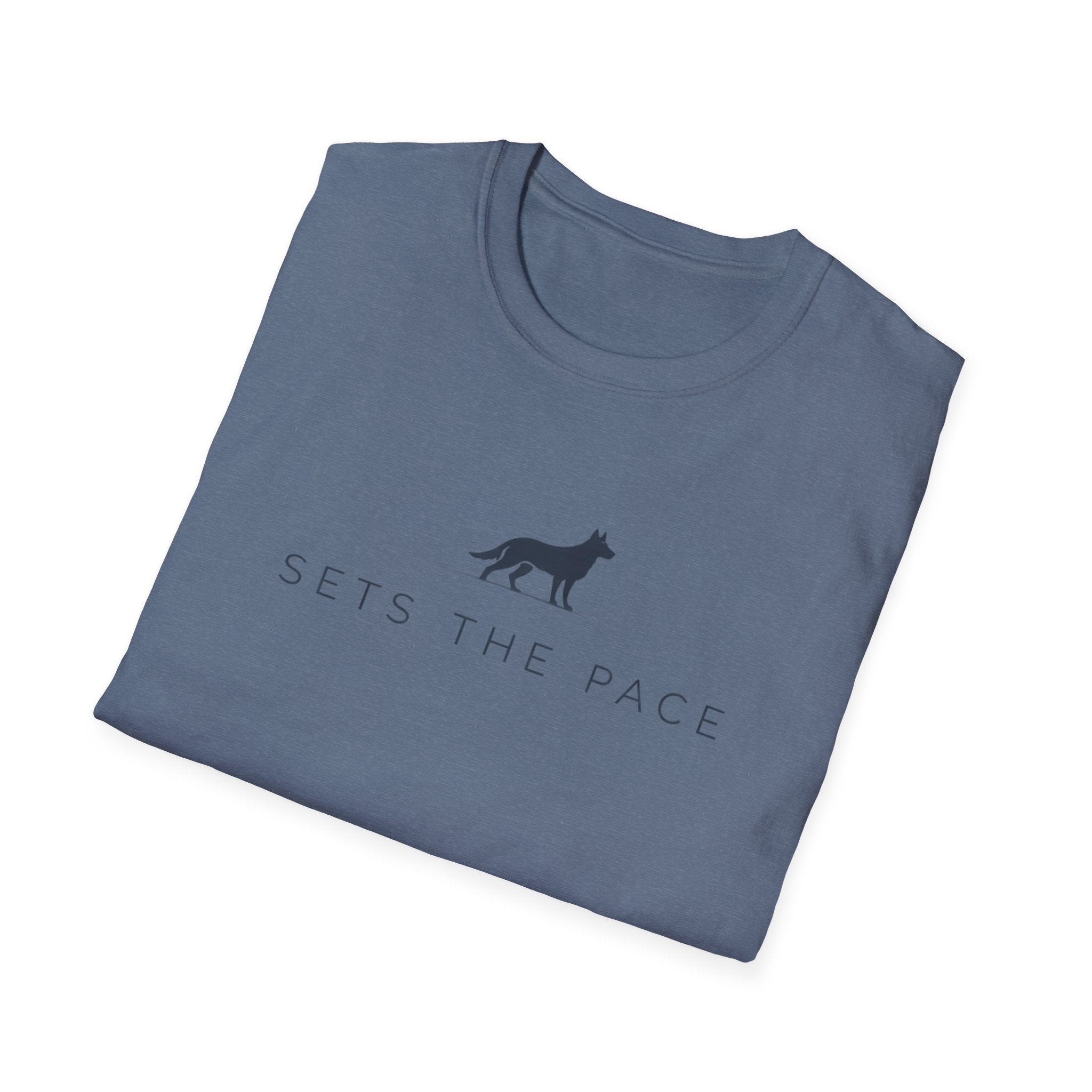 Sets the pace T-Shirt