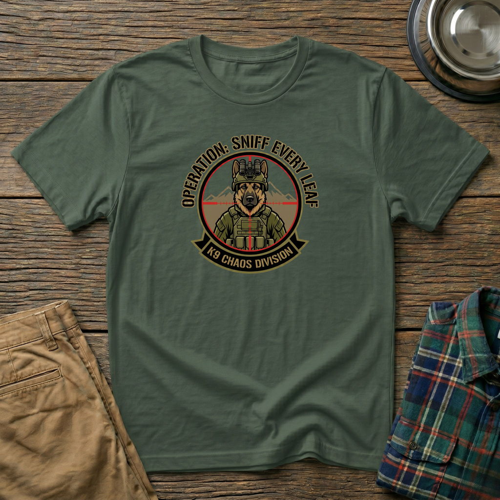Sniff every leafT-Shirt