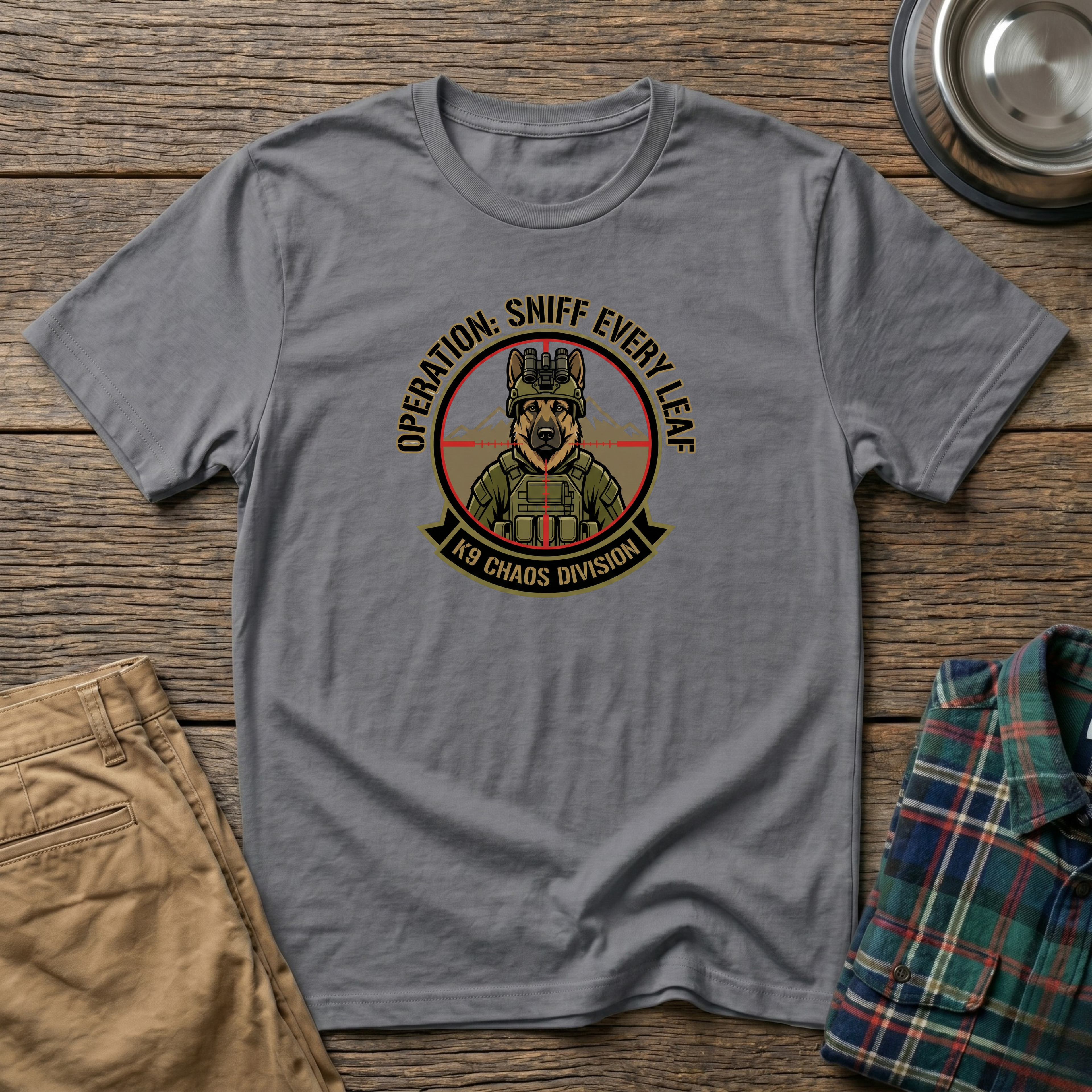 Sniff every leafT-Shirt